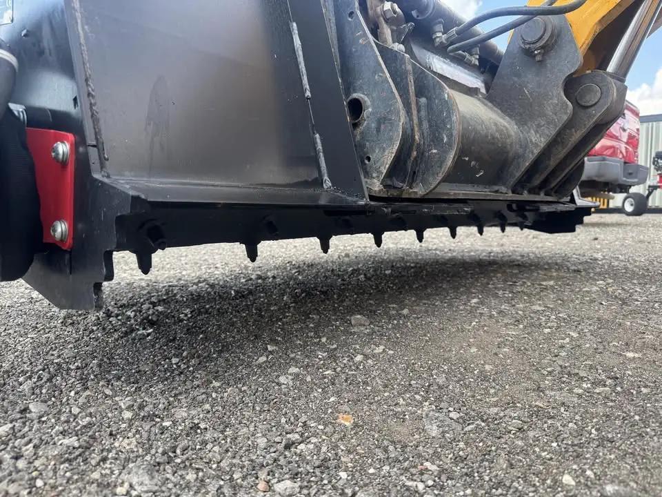 RAYTREE 72" POWER RAKE BUCKET FOR SKID STEER by RAYTREE
