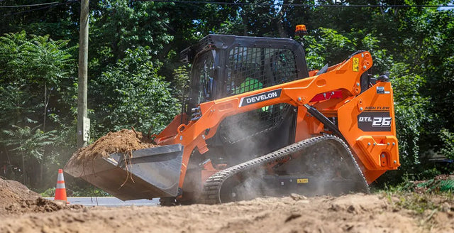 DEVELON DTL26 COMPACT TRACK LOADER by Develon
