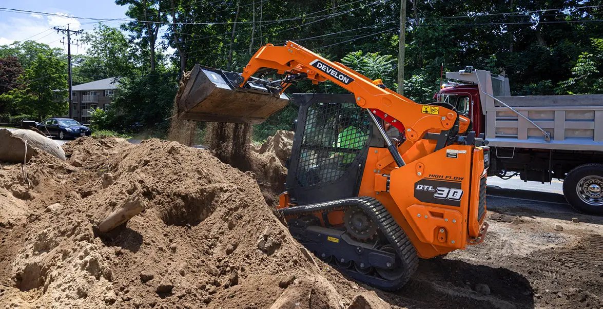 DEVELON DTL30 Compact Track Loader *CALL FOR PRICE* by Develon