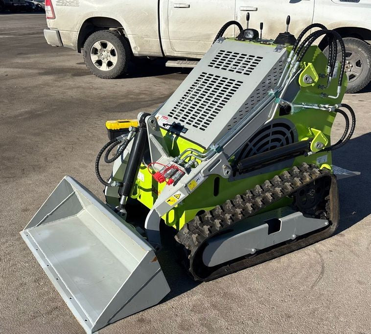 2026 STARVOX SV-480 MINI SKID STEER 23HP GAS