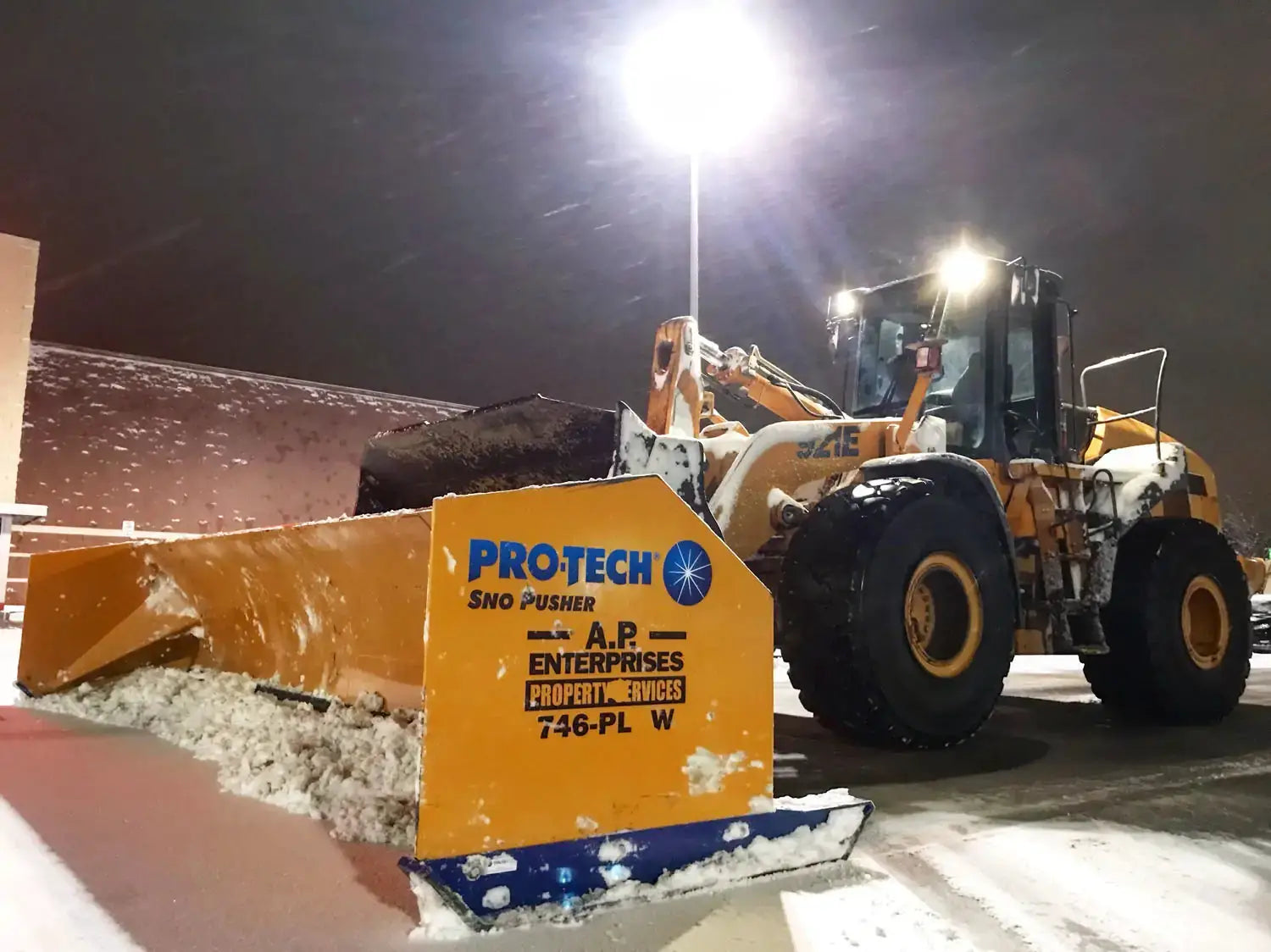 8' PRO-TECH SNOW PUSHER MADE IN USA 10YR WARRANTY by PRO-TECH