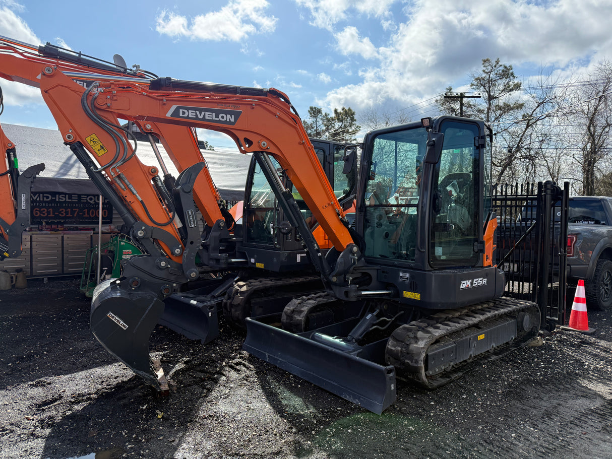 DEVELON DX55R-7 Mini Excavator