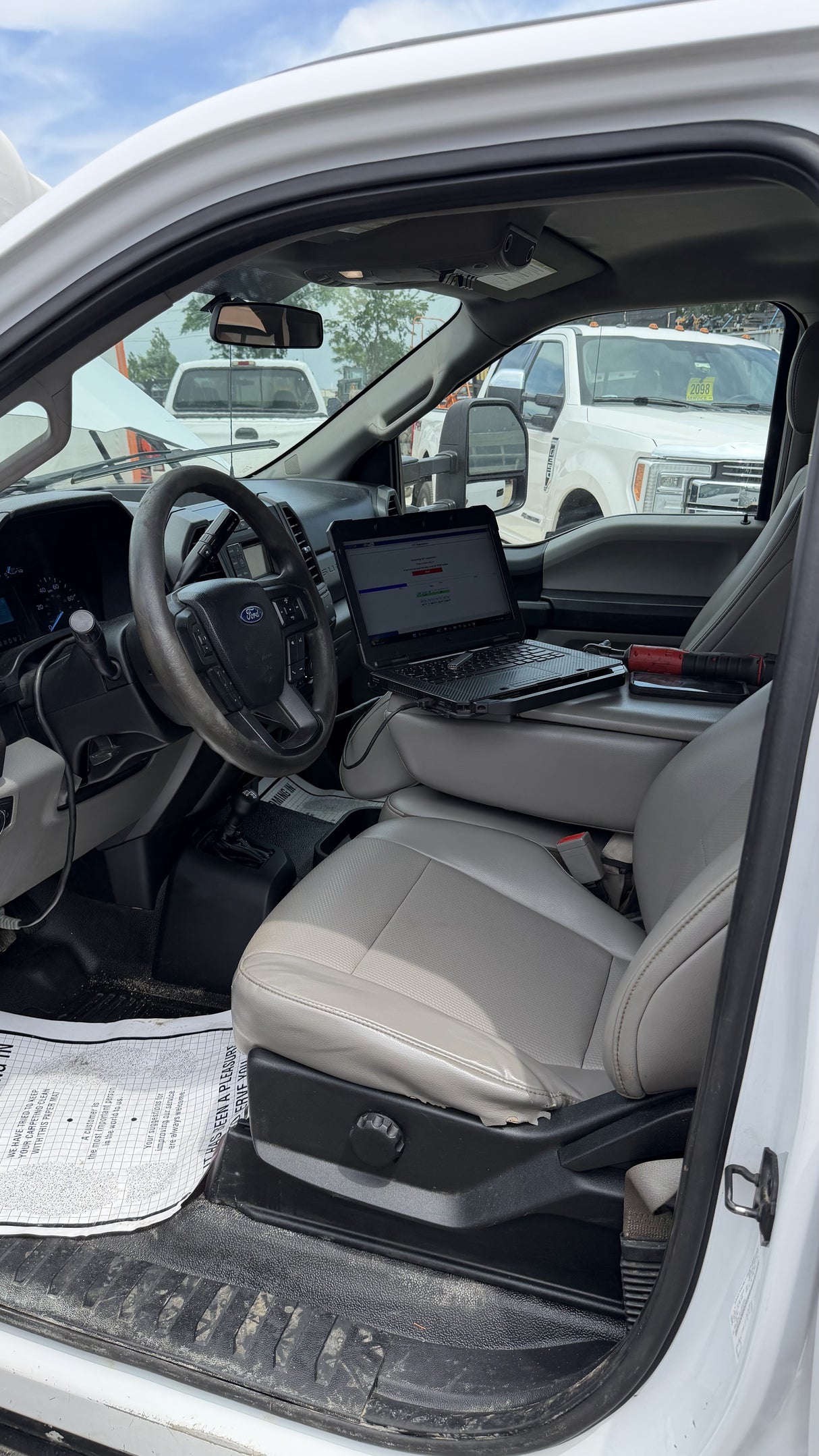 2019 Ford F550 XL Crew Cab 4X4 Power Stroke Diesel Utility Truck