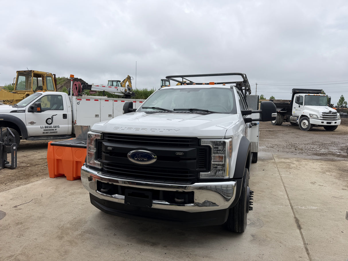 2019 Ford F550 XL Crew Cab 4X4 Power Stroke Diesel Utility Truck