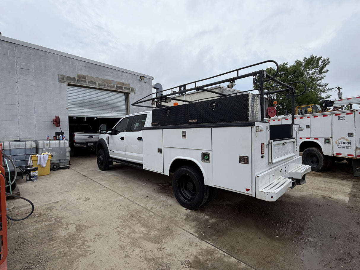 2019 Ford F550 XL Crew Cab 4X4 Power Stroke Diesel Utility Truck