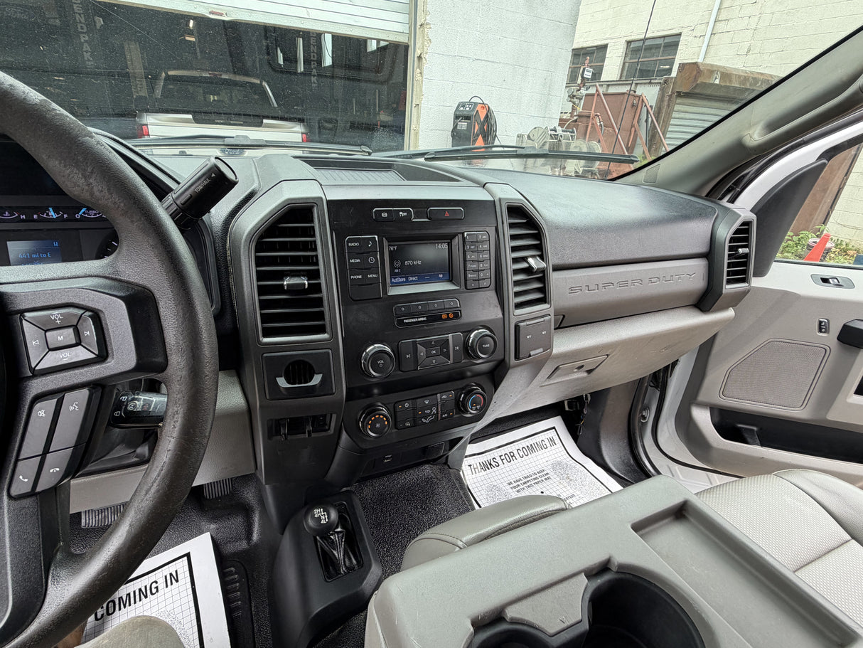 2019 Ford F550 XL Crew Cab 4X4 Power Stroke Diesel Utility Truck