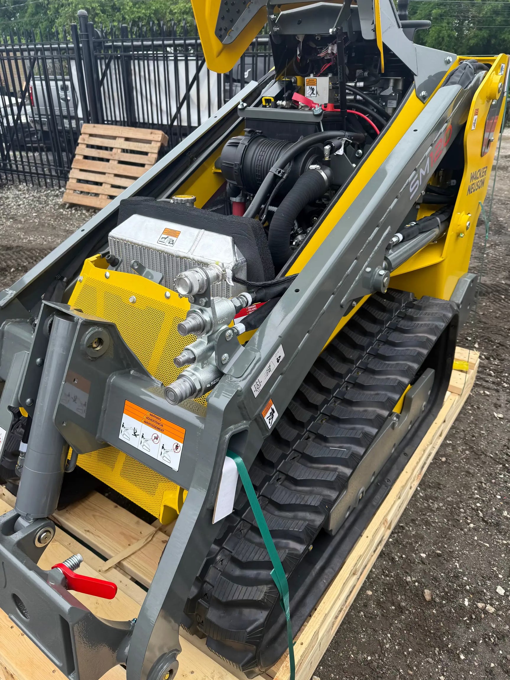 2026 Wacker Neuson Mini Skid Track Loader SM120 PRODUCTIVITY PACKAGE by Wacker Neuson