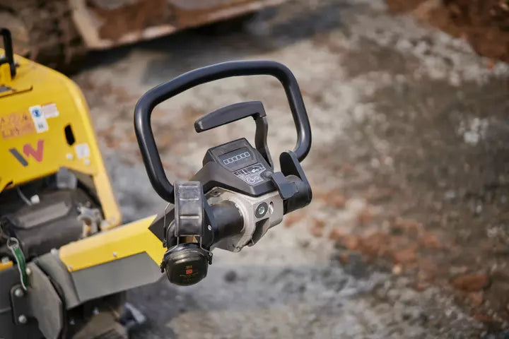 WACKER NEUSON BPU2540 REVERSIBLE PLATE TAMPER