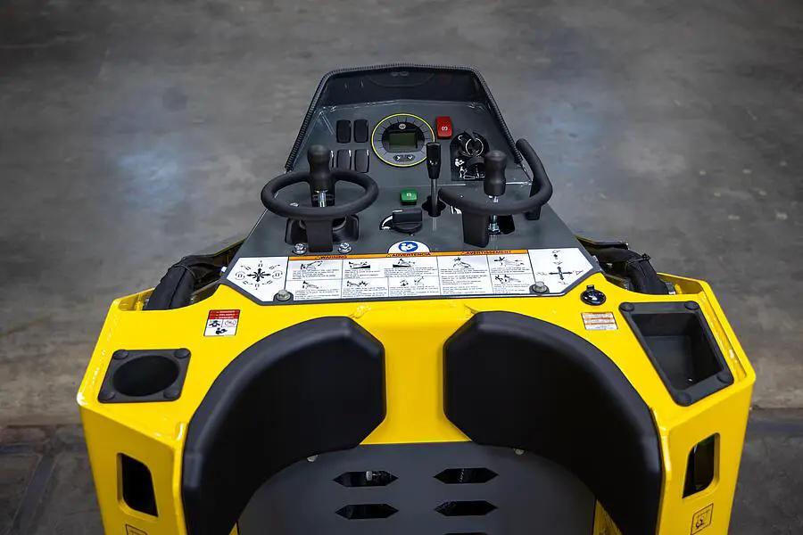 2026 Wacker Neuson Mini Skid Track Loader SM120 PRODUCTIVITY PACKAGE by Wacker Neuson