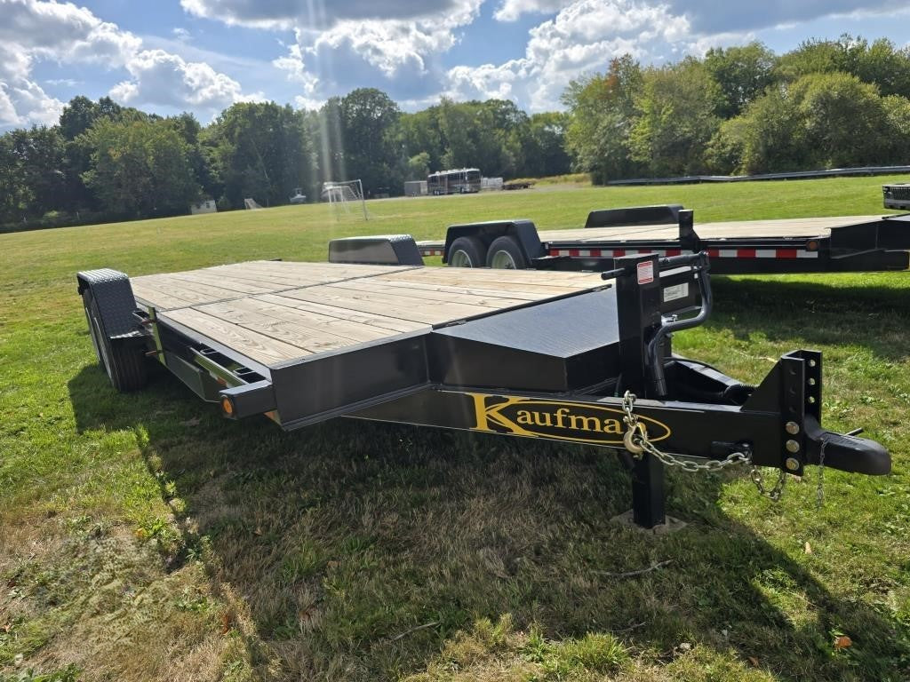 2025 KAUFMAN 22' Tilt Deck Trailer 17k GVWR