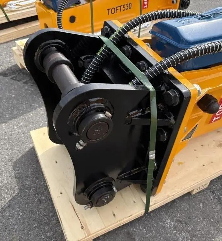 TOFT 750 EXCAVATOR HAMMER BREAKER ATTACHMENT by Toft