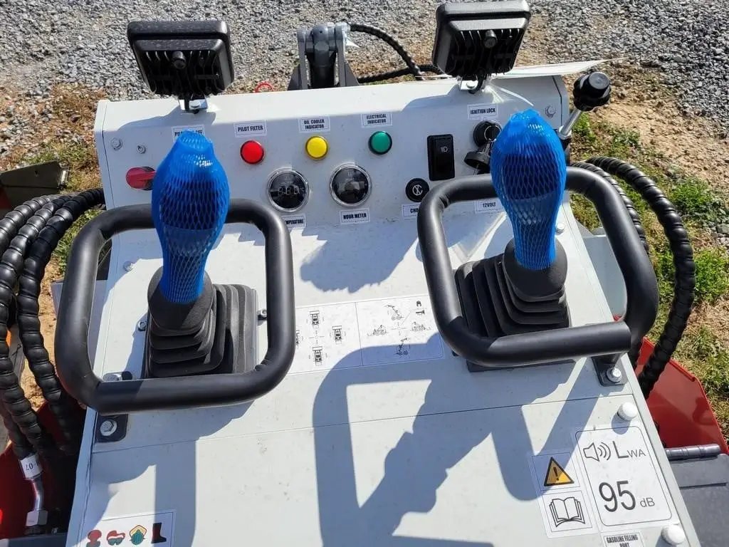 2025 BTTL ST28H MINI TRACK LOADER by Mid-Isle Equipment