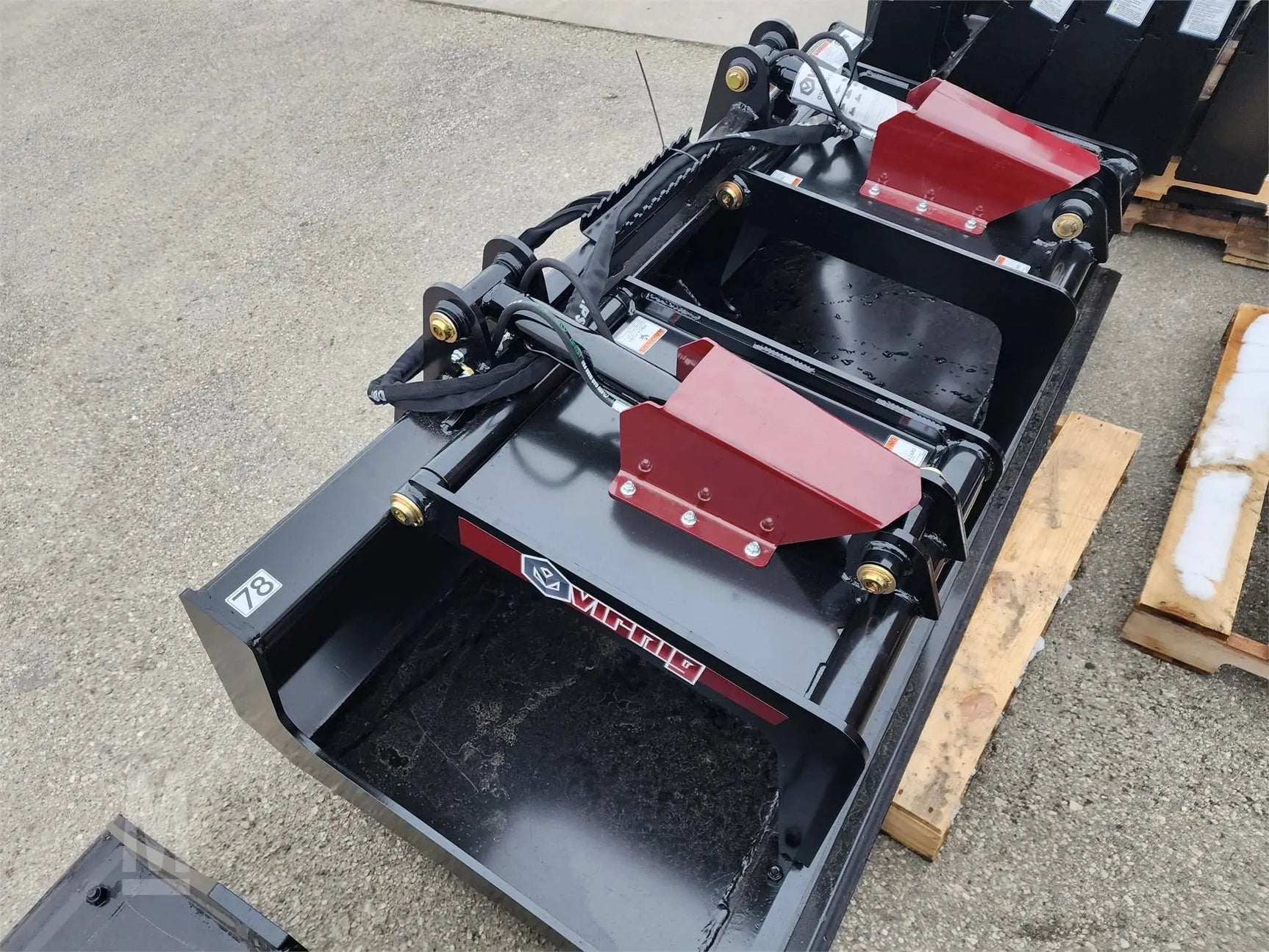 VIRNIG V50 78" SCRAP GRAPPLE BUCKET FOR SKID STEER by Virnig
