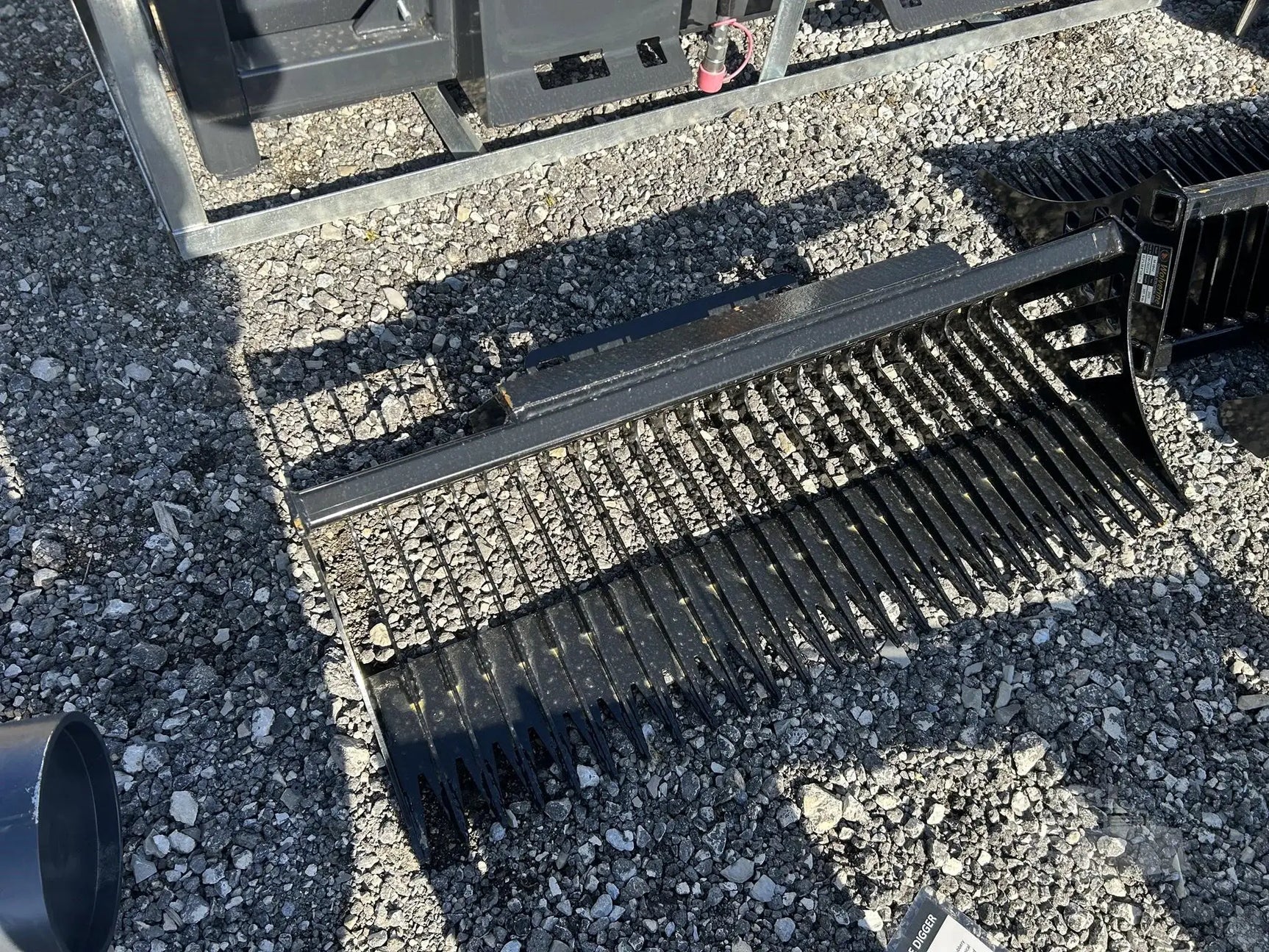 WOLVERINE 42" ROCK RAKE BUCKET FOR MINI SKID STEER by Wolverine