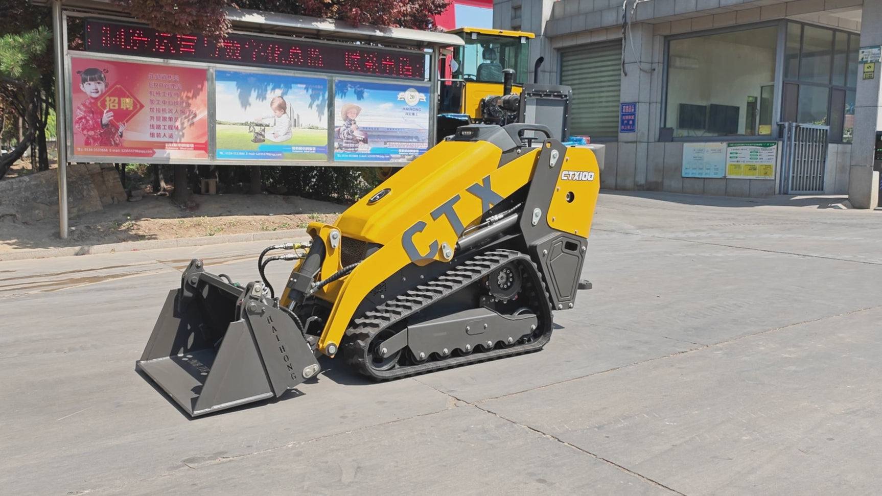 All New CTX100 Mini Skid Track Loader 25HP Kubota Diesel Engine USA Designed